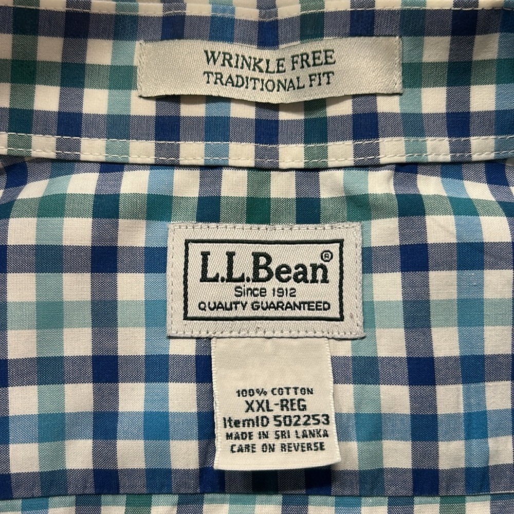 L.L. Bean short sleeve button down collar shirt. XXL - Picture 7 of 7